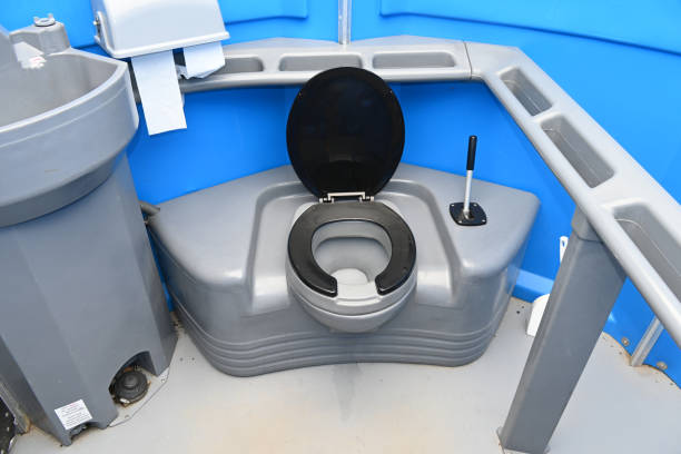 Porta potty rental for outdoor events in Manhattan Beach, CA