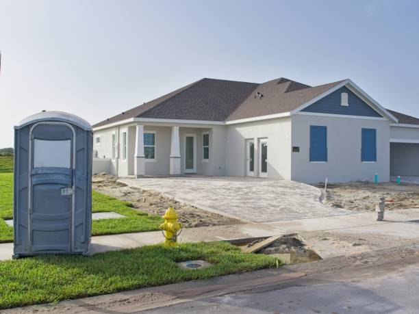 Portable bathroom rental in Manhattan Beach, CA